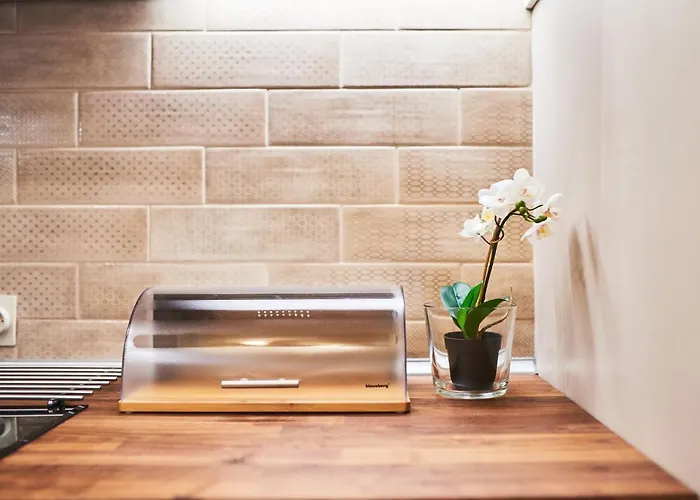 Alpremira Apartment *