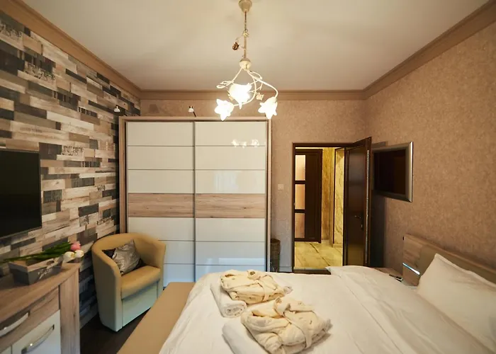 Alpremira * 瓦爾納